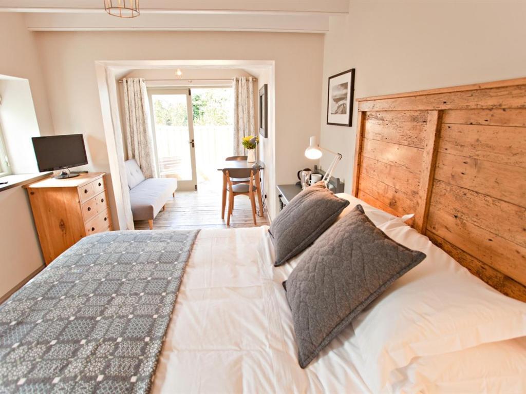 Bed and Breakfast Grove Park Newport  Exteriér fotografie