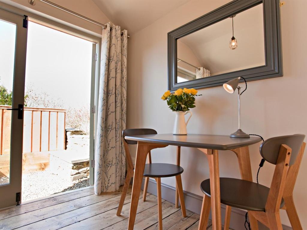 Bed and Breakfast Grove Park Newport  Exteriér fotografie
